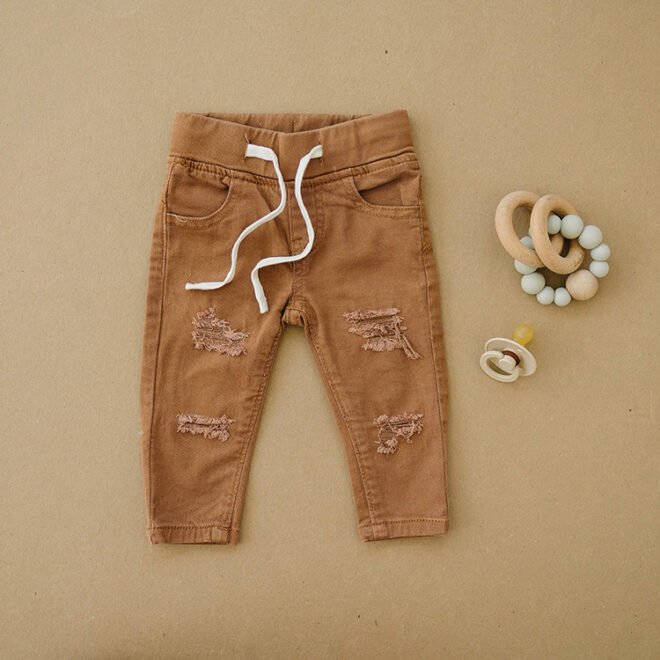 Custom distressed slim fit soft stretch denim jeans for Children - Image 2