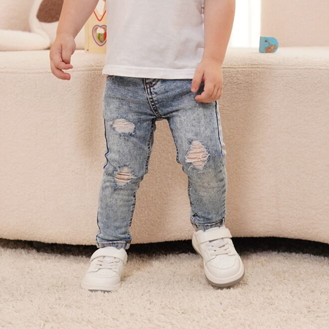 Custom distressed slim fit soft stretch denim jeans for Children - Image 5