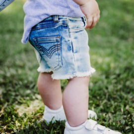 Fashion Toddler Unisex Raw Hem Elastic Waist Jeans Denim Shorts For Kids Baby loose Fit Jean Shorts Children’s Clothing