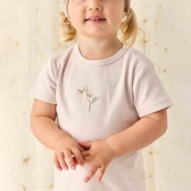 Custom New Design Cotton Causal Tee With Embroider Flower T-Shirt For Boys & Girls